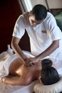 Massage at Spa de Constance