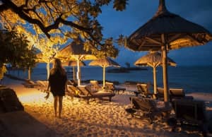 Tiziana Cosso enjoys Mauritius at Night.