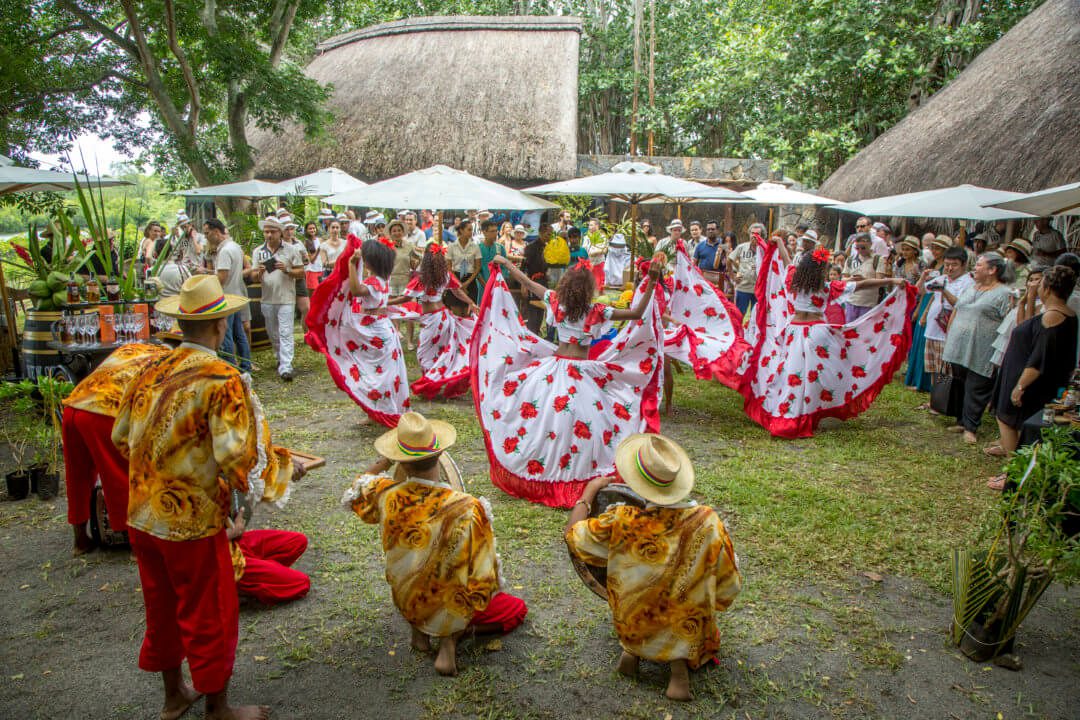 Mauritian dancers